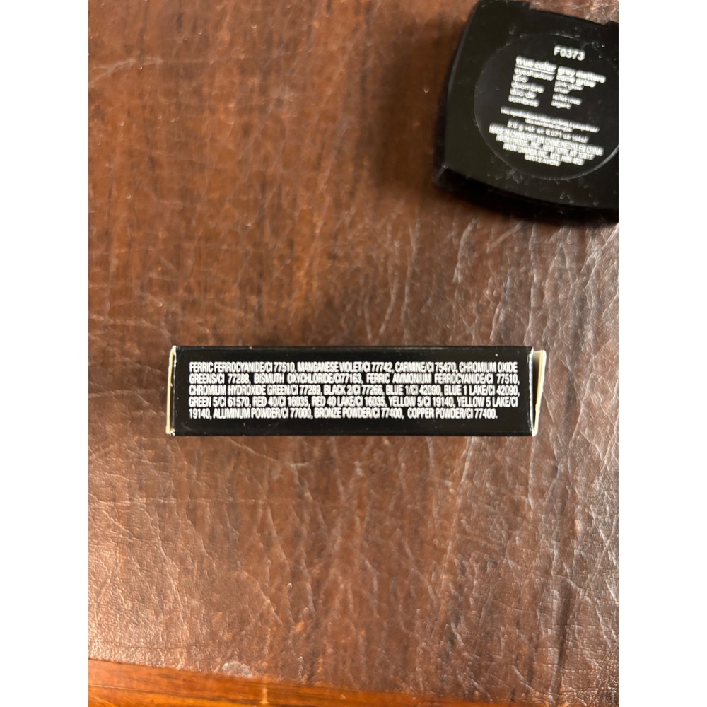 Avon True Color Eyeshadow Duo Grey Matters Pink Glow Silver F0373 New Box Wear - Picture 8 of 9